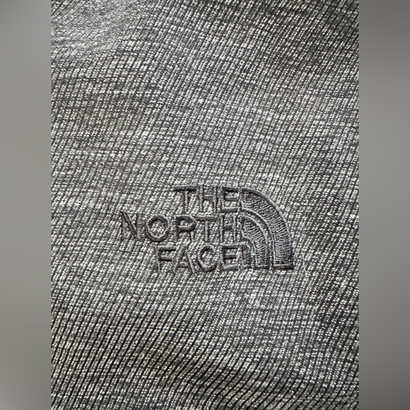 The North Face Defdown Parka Gore-Tex - Women's Size Medium Charcoal Grey - Picture 10 of 16